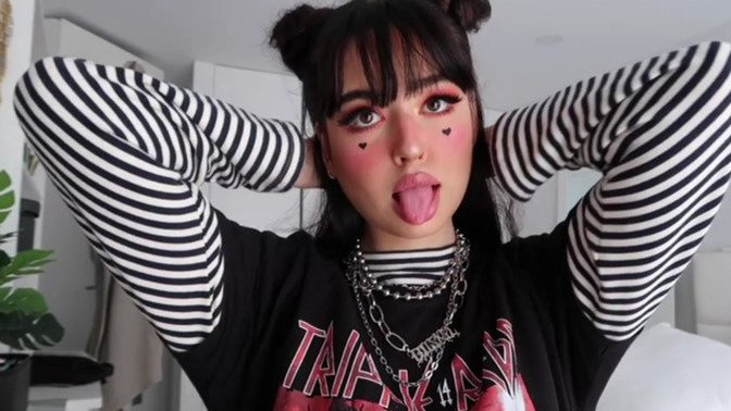 E-girl güzellik trendi itici mi yoksa çekici mi?