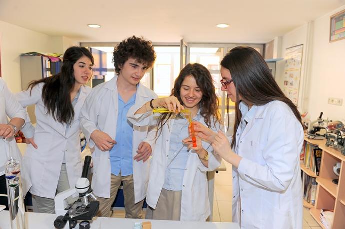 Fen lisesi ve Anadolu lisesi farkları