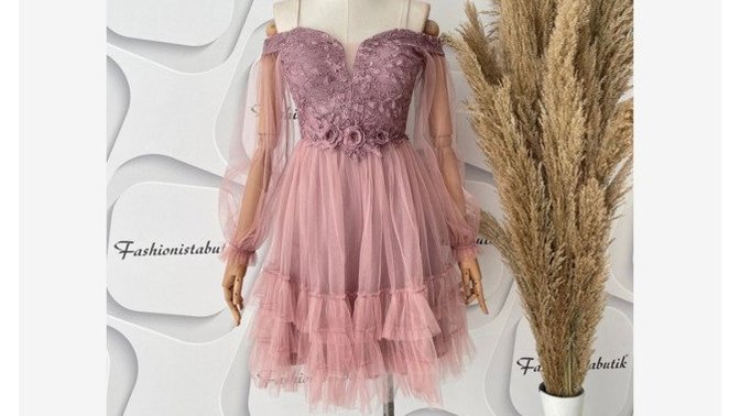 Bu elbise salon düğününde giyilir mi?