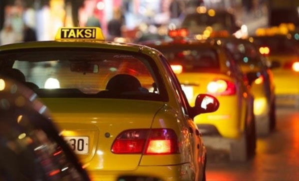 Taksiciler Esnaf Odası Başkanı, taksi bulamama sorunu zamla çözülür dedi. Sizce nasıl çözülür?