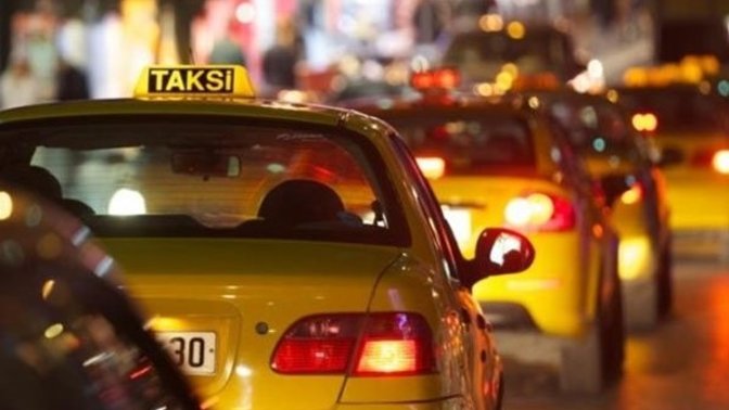 Taksiciler Esnaf Odası Başkanı, ''taksi bulamama sorunu zamla çözülür'' dedi. Sizce nasıl çözülür?