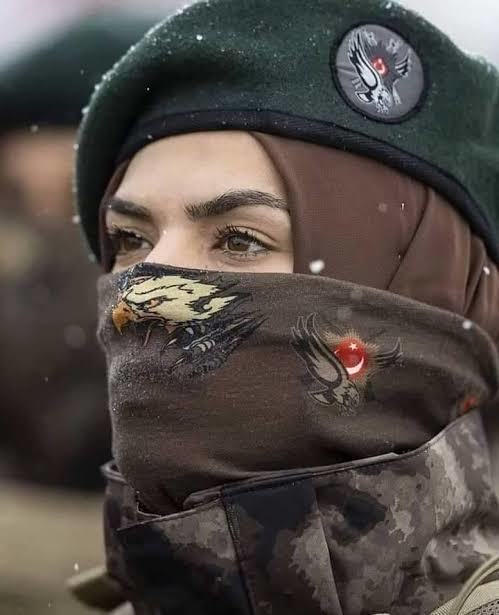 Türkiyenin başörtü karşıtlığını aştığını düşünüyor musunuz?