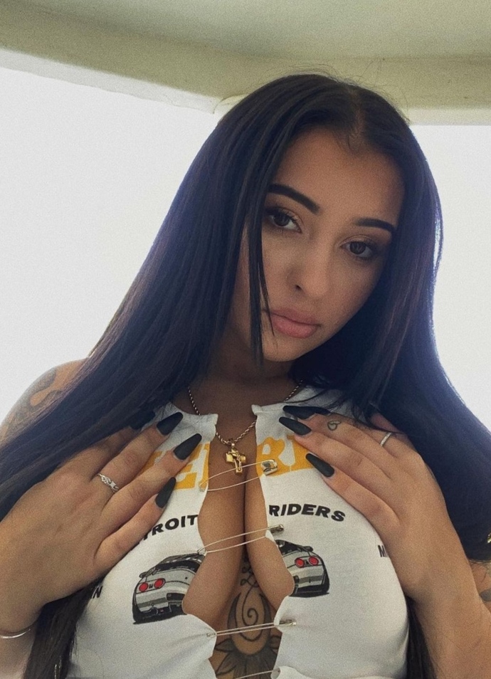 17 yaşında ki Danielle Cohn sizce çekici mi?