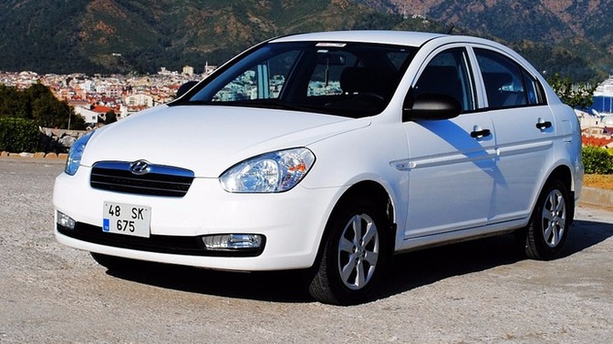 Hyundai Accent Era nasıl araba?