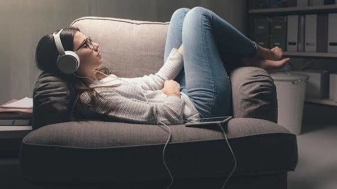 Müzik dinlerken uyumak rüyalarınızı etkiler mi?