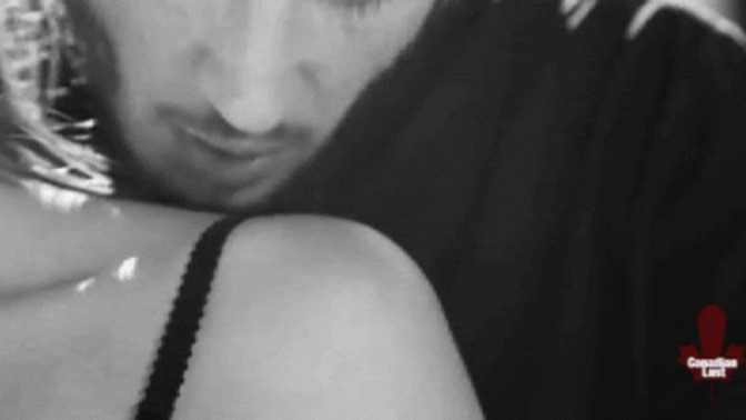 Karşı cinste öpmek istediğiniz, öpmekten en çok haz aldığınız nokta neresidir?