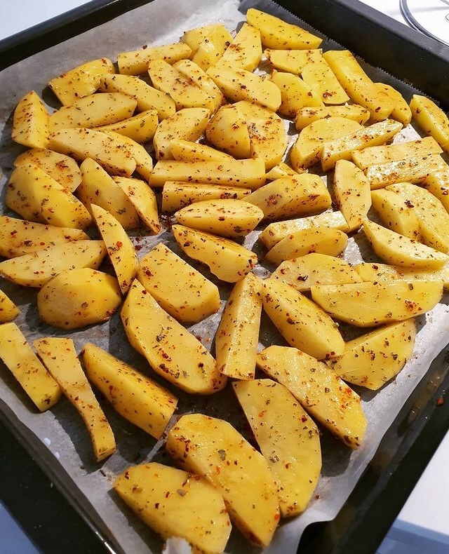 Baharatlı patates kızartması tarifi verir misiniz?