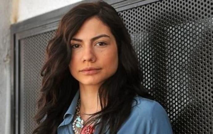 Ünlü isimlerin estetik yaptırmasını mantıklı buluyor musunuz?