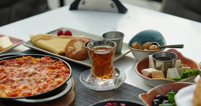 Gece gece karnınız acıkırsa ne yersiniz?