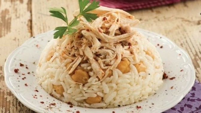 Tavuklu pilav mı yoksa nohutlu pilav mı😋?