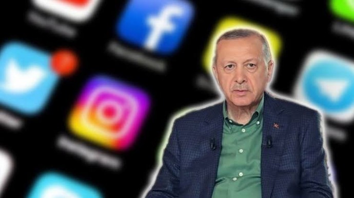 Sosyal medyaya Singapur modeli! Artık iktidarı eleştirenlere 10 yıldan başlayan hapis cezaları geliyor! Türkiye buna mı layık?