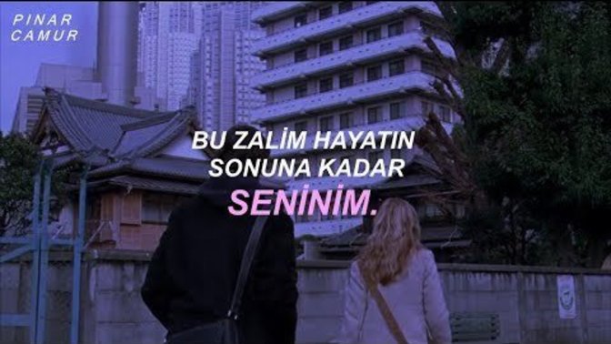 Dinlerken gözlerinin dolduğu kaç şarkın var?