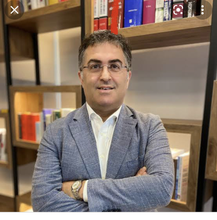 Coolluğuyla sana görsel zevk yaşatan ünlü kim?