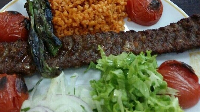 Adana kebap sever misiniz?