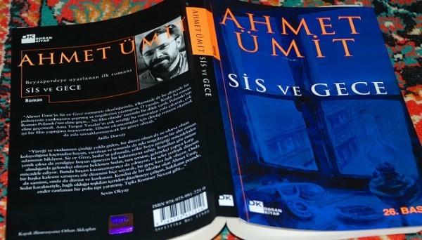 Sis ve Gece - Ahmet Ümit