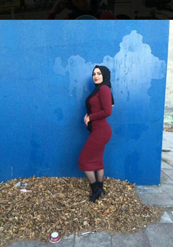Kapalı adı altında kızlar neden kapalılar gibi davranamıyor?