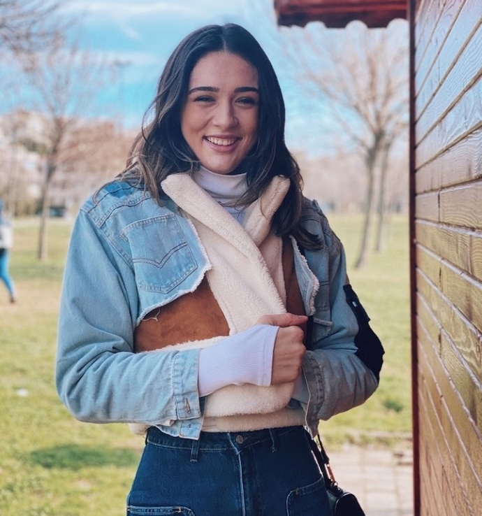 Basketbolcu Zehra güneş sizce güzel mi?