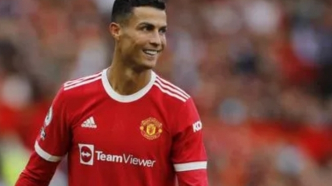 Sizce Cristiano Ronaldo bu sezon Manchester United forması ile kaç gol atar?