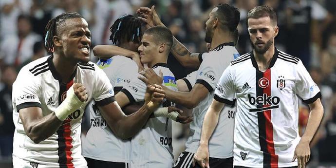Beşiktaş 3 Yeni Malatyaspor 0... Batshuayinin 2 gol atıp yıldızlaştığı maçta beşiktaş rahat kazandı! Maçı nasıl buldunuz?