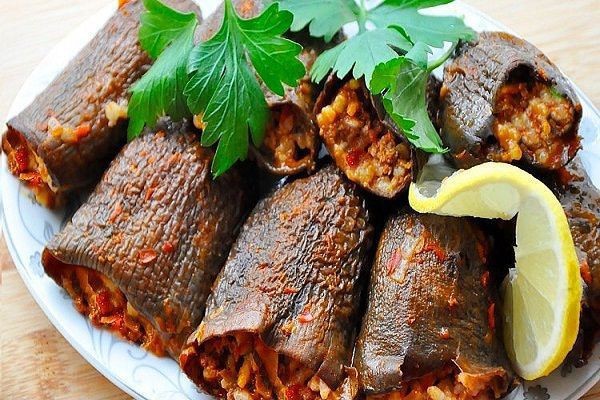 Sizce patlıcanla yapılan en güzel yemek hangisi?