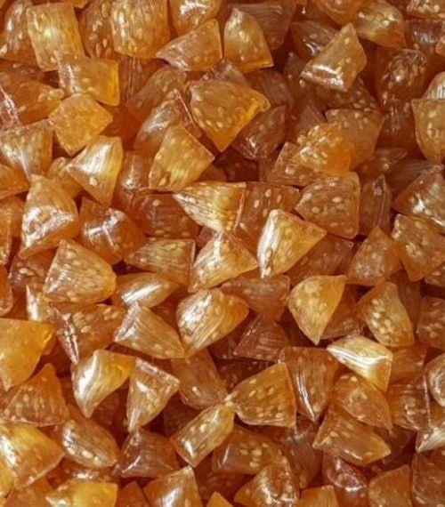 Sizce tırnaklarım güzel mi, bakımlı duruyor mu?