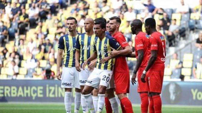 Fenerbahçe 1 Sivasspor 1... Fenerbahçe ilk test maçında puan kaybetti! Maçı nasıl buldunuz?