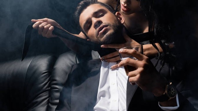 "Sen bana bela, ben sana illa illa gelirim çağırsan" dediğiniz kimse var mı 🔥😉 ?