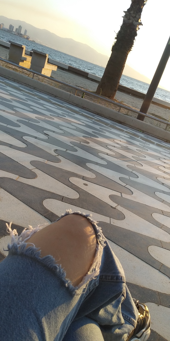 Nerelerdesiniz, neler yapıyorsunuz?