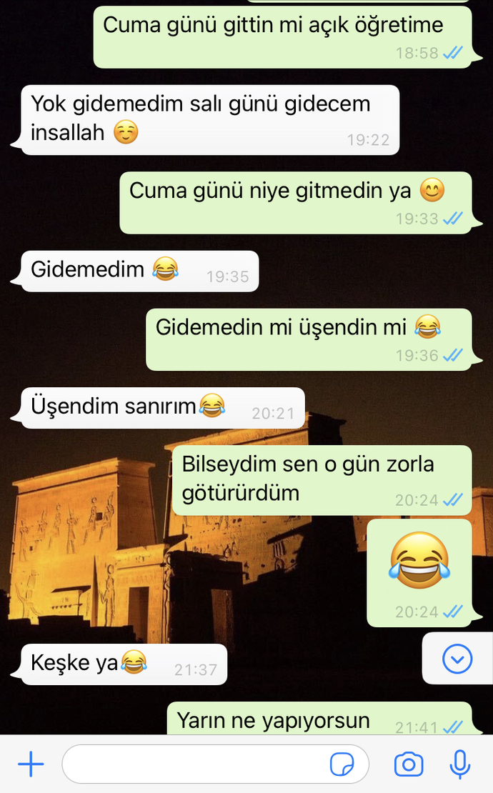 Bu kız kendini ağırdan mı alıyor?