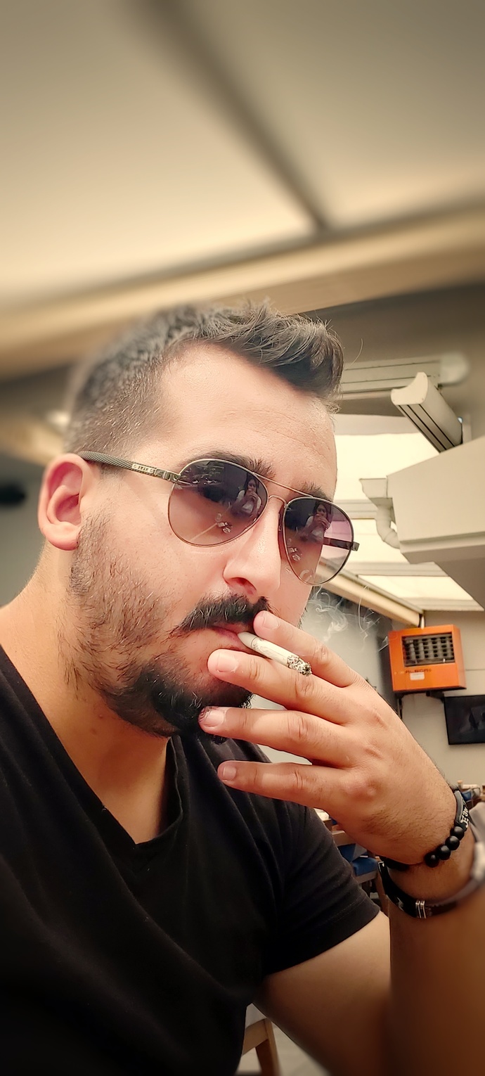 Arkadaşlar ben evli gibi mi duruyorum?
