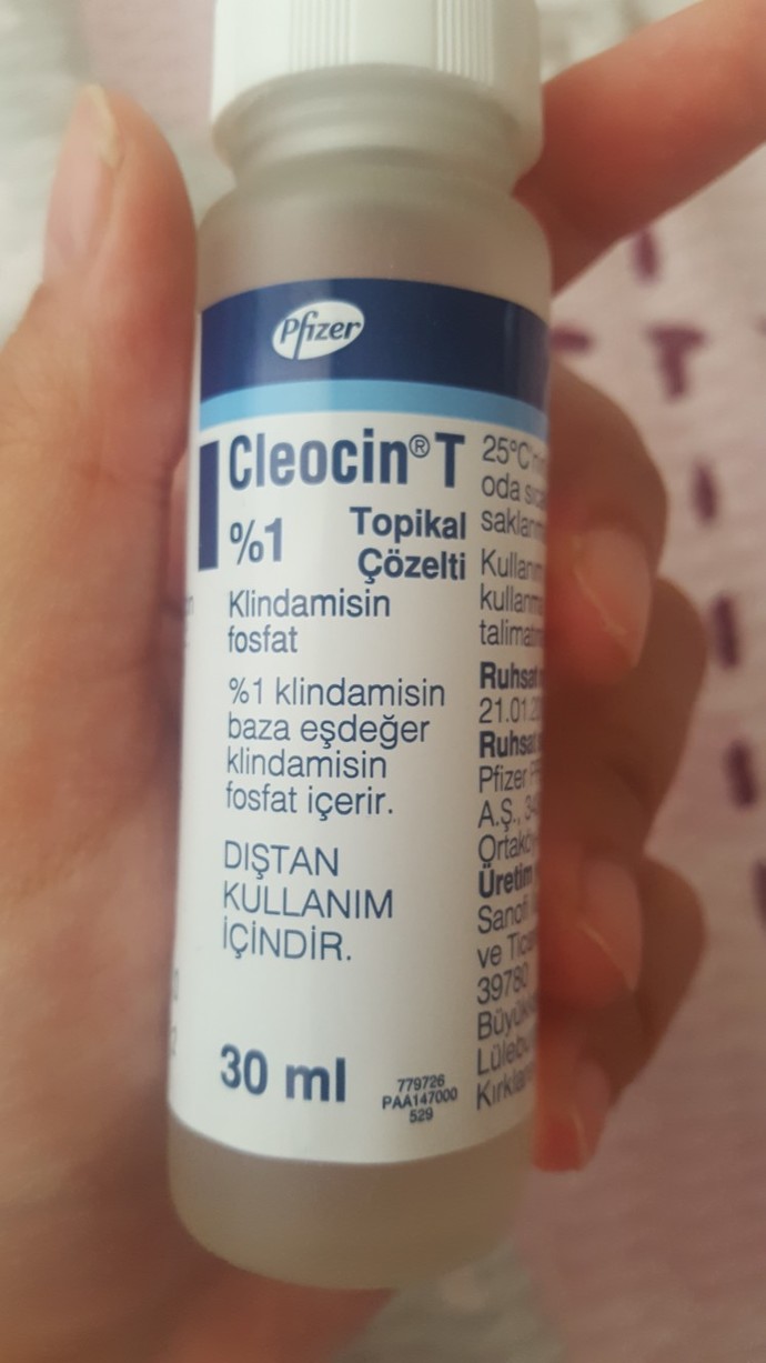 En iyi sivilce kremleri nedir?