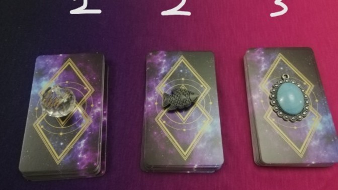 Tarot falı bakabilir miyim teşekkür ederim sağ ol DESTE SEÇ✨?