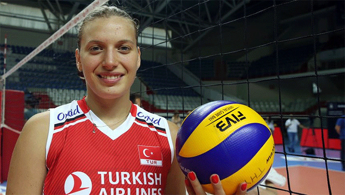 En güzel Milli Voleybolcu kim?