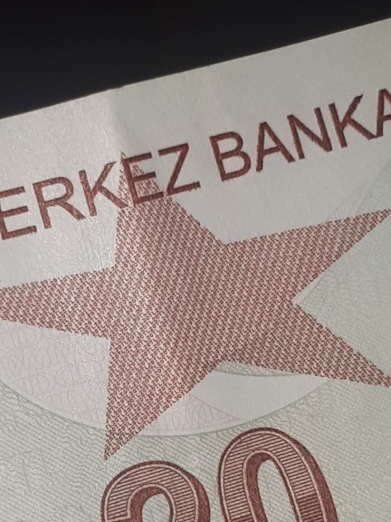 Paranın gerçek olup olmadığını nasıl anlarsınız?
