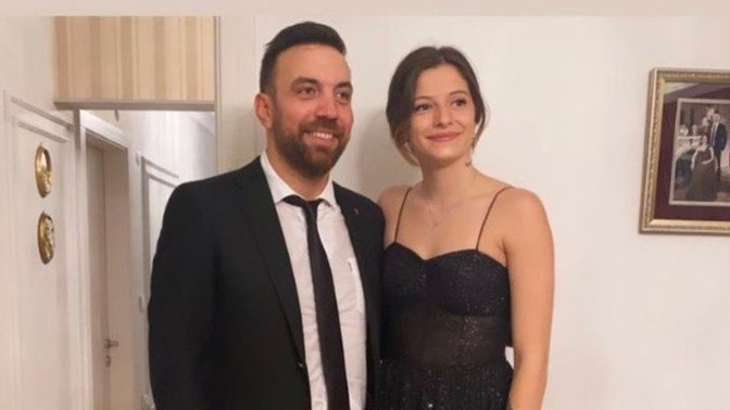 Survivor 2020'de yarışan futbolcu Sercan Yıldırım sevgilisi Nihan Yönel'i örf ve adetlere göre ailesinden istedi! Sizce de demode değil mi?