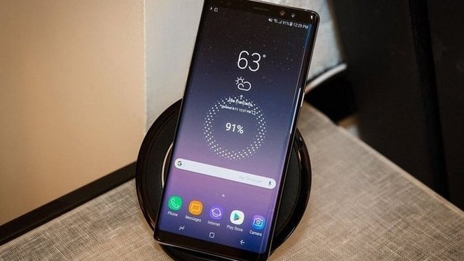 Android ve iPhone telefonlarda kablosuz şarj olan modeller hangileri?