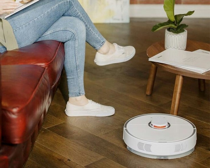 Çeyizine robot süpürge isteyen gelin görgüsüzlük yapmış olur mu?
