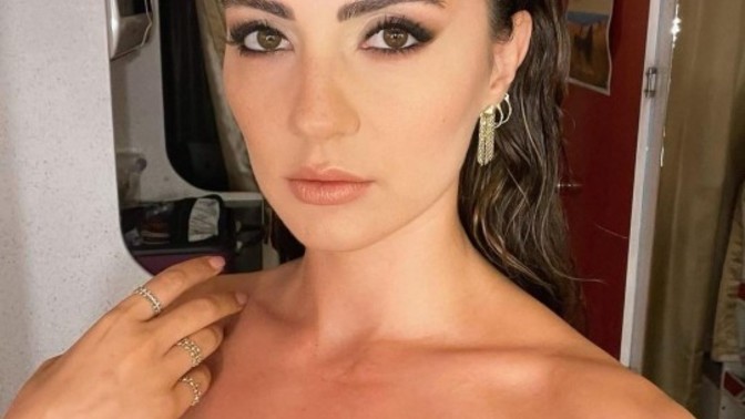 Burcu Özberk çekici ki?