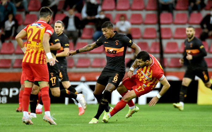 Kayseri Spor 3 - Galatasaray 0 ! Maçı nasıl buldunuz?