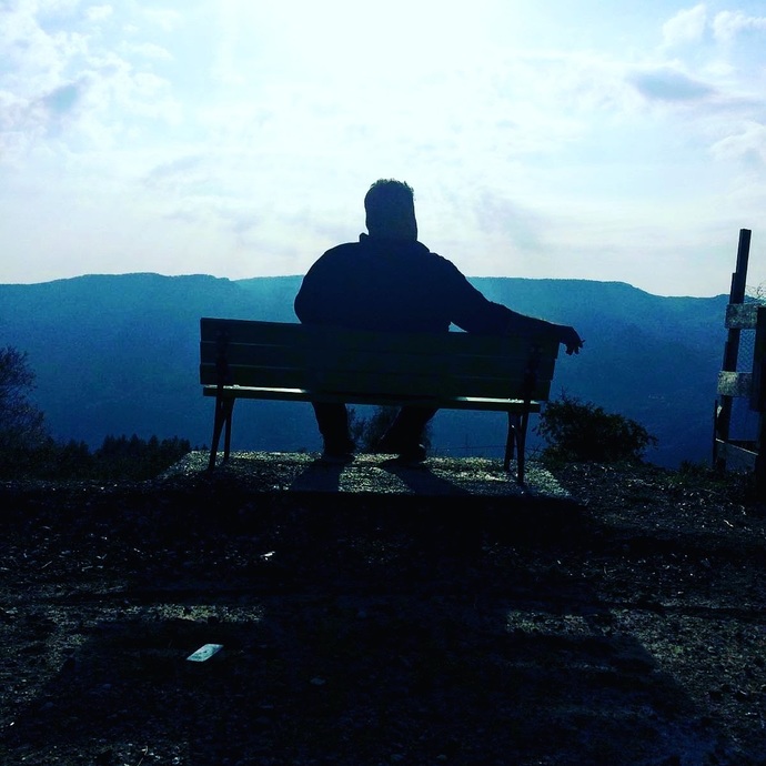 Yalnızlığın verdiği huzur zamanla vazgeçilmez hale gelir mi?