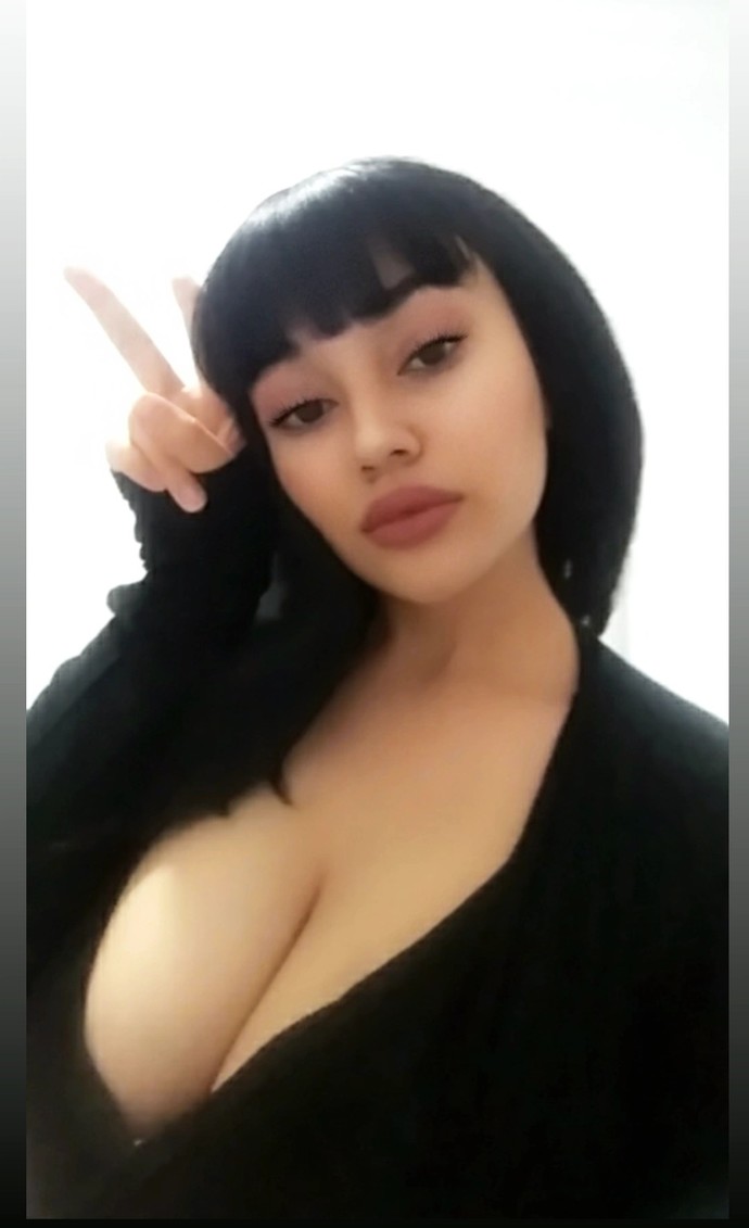 Galerinizdeki son fotoğrafı atabilir misiniz?