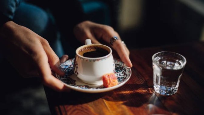 Hangi kahveyi tercih edersiniz ve kahveyi nasıl içersiniz?