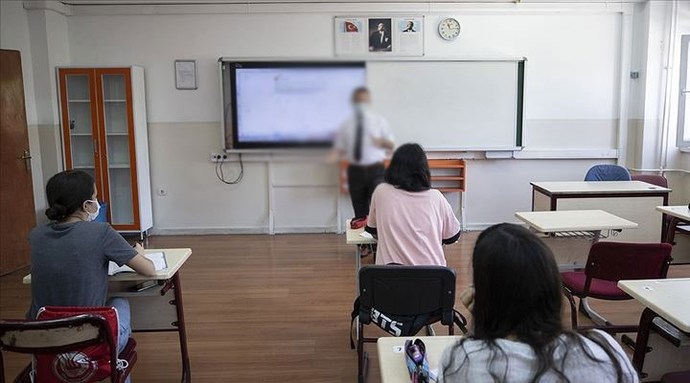 Din Kültürü öğretmeninden skandal ifadeler: Alevileri hedef aldı. Ne düşünüyorsunuz?