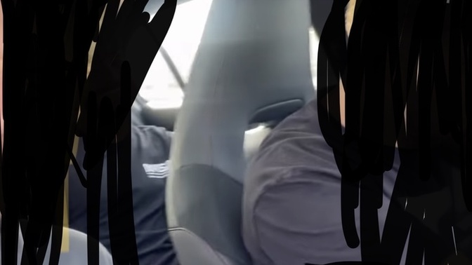 Tüm Fenomen'lerde bu arabadan var. Hangi araba bu?