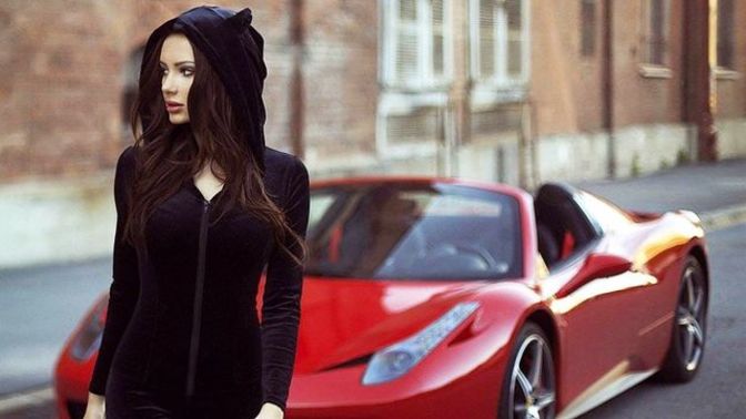 Ferrarisi olan kadın nasıl tavlanır?
