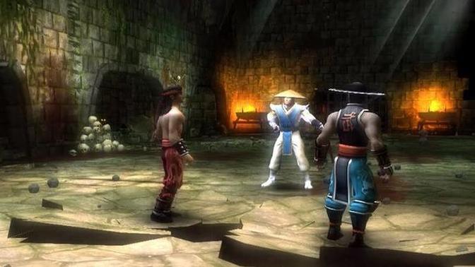 Mortal Kombat Shaolin Monks PS 2 oyununu PC'ye indirip oynamak istiyorum ama uyum göstermiyor, oynayamıyorum. Neden?