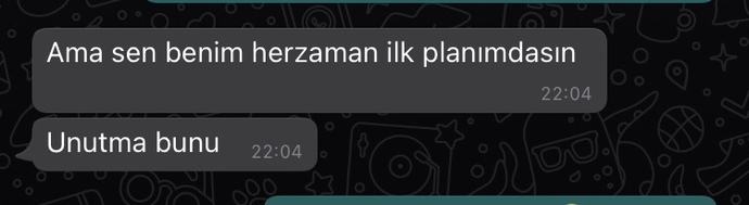 Konuştuğum kişi 350 tane kız takip ediyor ama iyi biri gibi konuşmalara bakılırsa sizce?