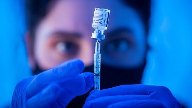 Sinovac ve Biontech aşıları karşılaştırıldı! Sence hangi aşının yan etkileri daha ağır?
