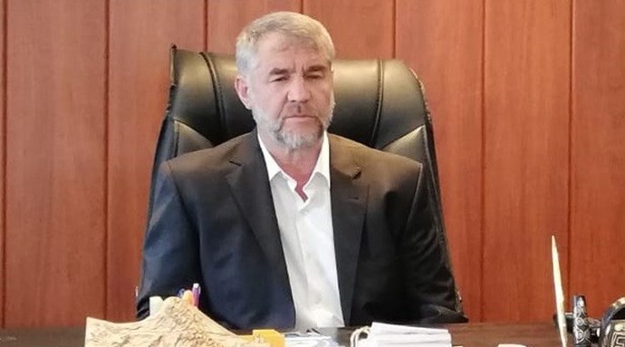 AKPli Belediye Başkanı: İş ilanına kimse başvurmasın, sadece partililerimizi alacağız. dedi. Ne düşünüyorsunuz?