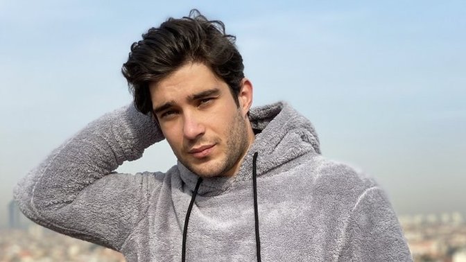 Erkeklerde peluş sweat nasıl duruyor?